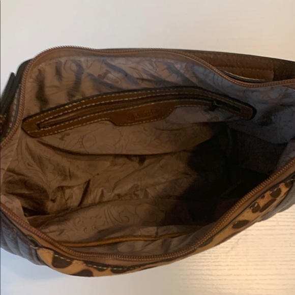 Justin Shoulder Bag - Picture 5 of 6